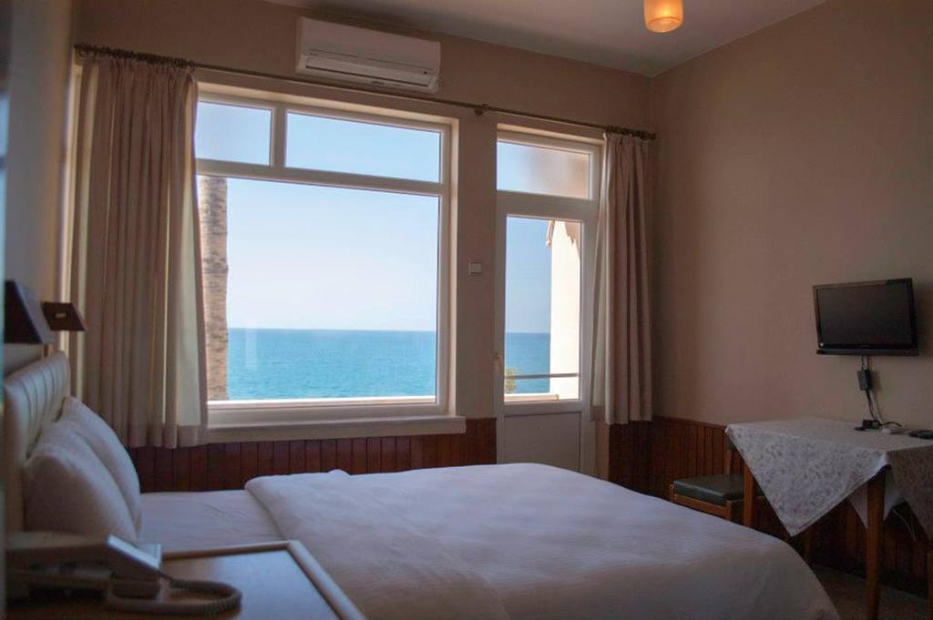סיליפקה Lades Hotel חדר תמונה