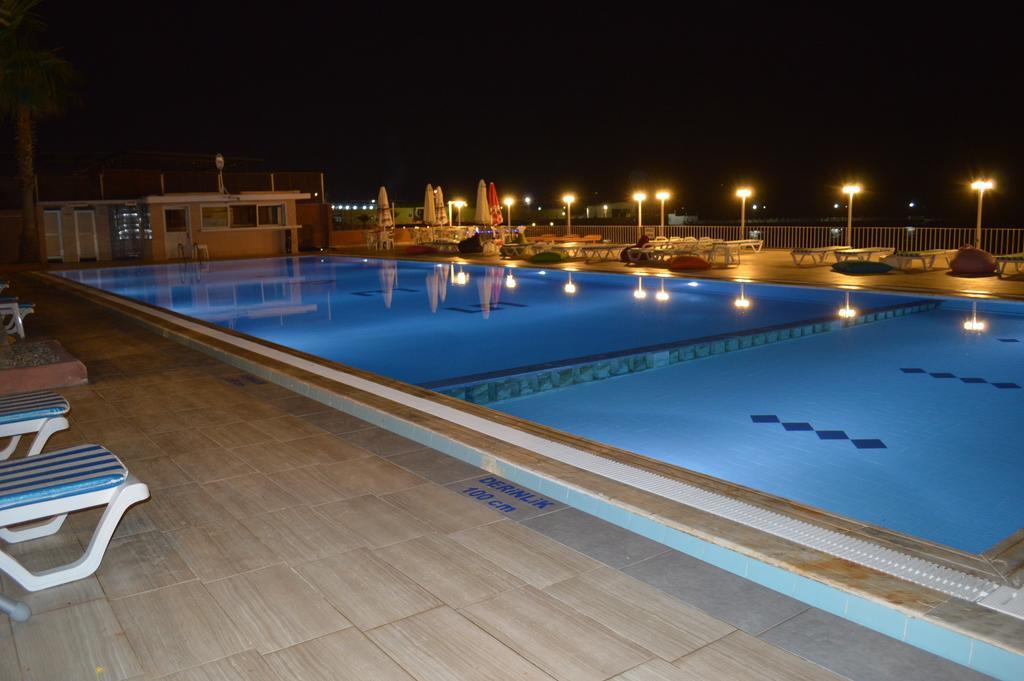 סיליפקה Lades Hotel מראה חיצוני תמונה