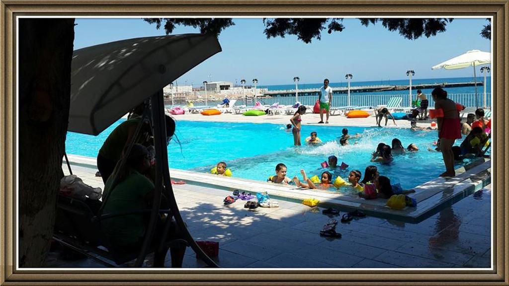סיליפקה Lades Hotel מראה חיצוני תמונה